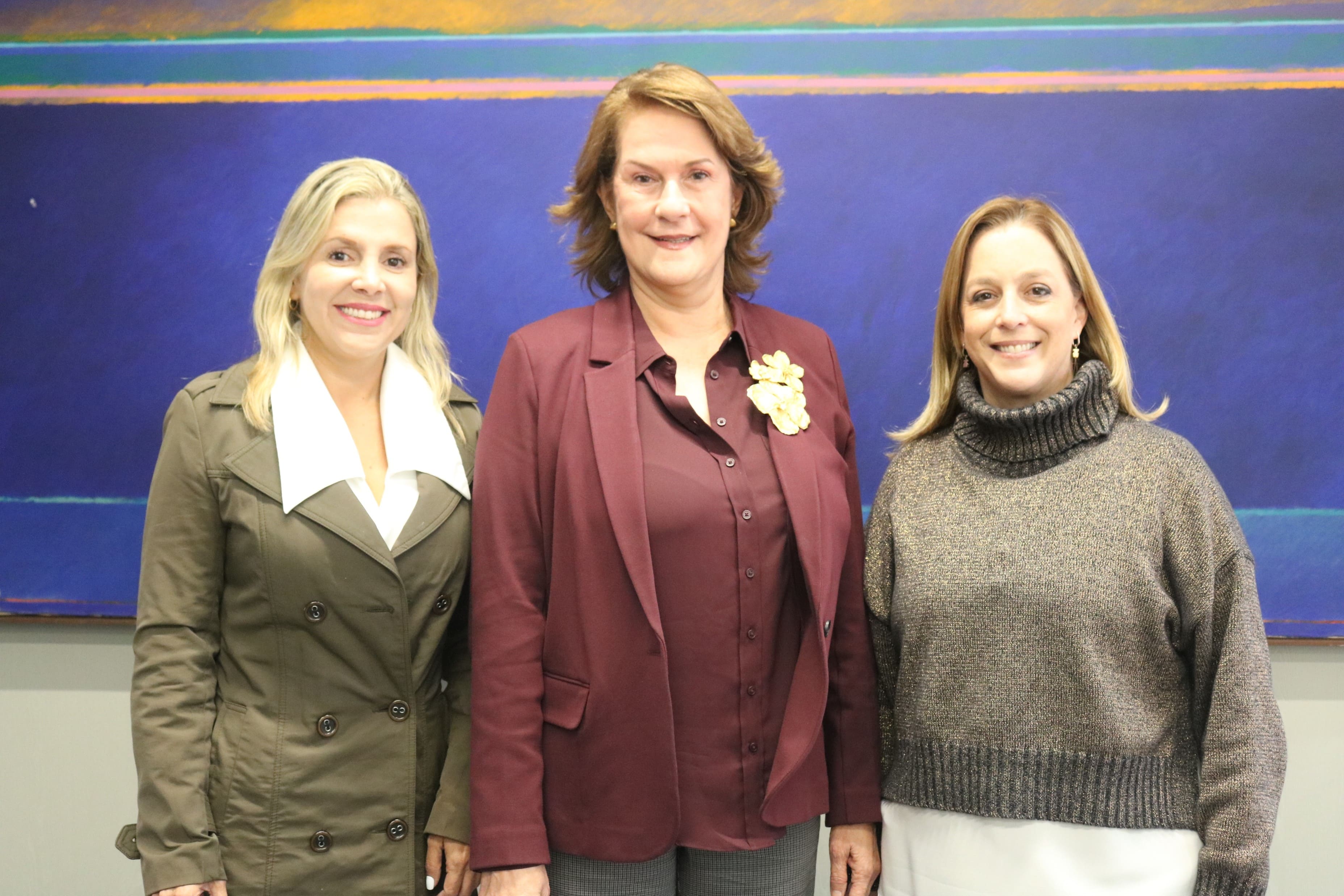 Mesa Directiva Cámara de Comercio de Medellín para Antioquia Mesa Directiva Cámara de Comercio de Medellín para Antioquia